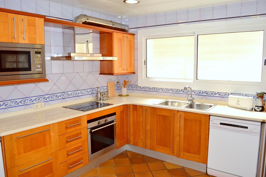 Villa Blanca Paloma - Holiday House à Tossa de Mar Chambre photo