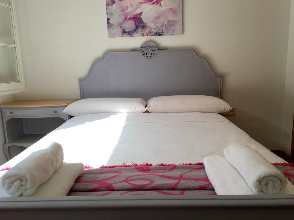 Villa Blanca Paloma - Holiday House à Tossa de Mar Chambre photo